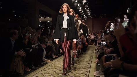 see now buy now burberry